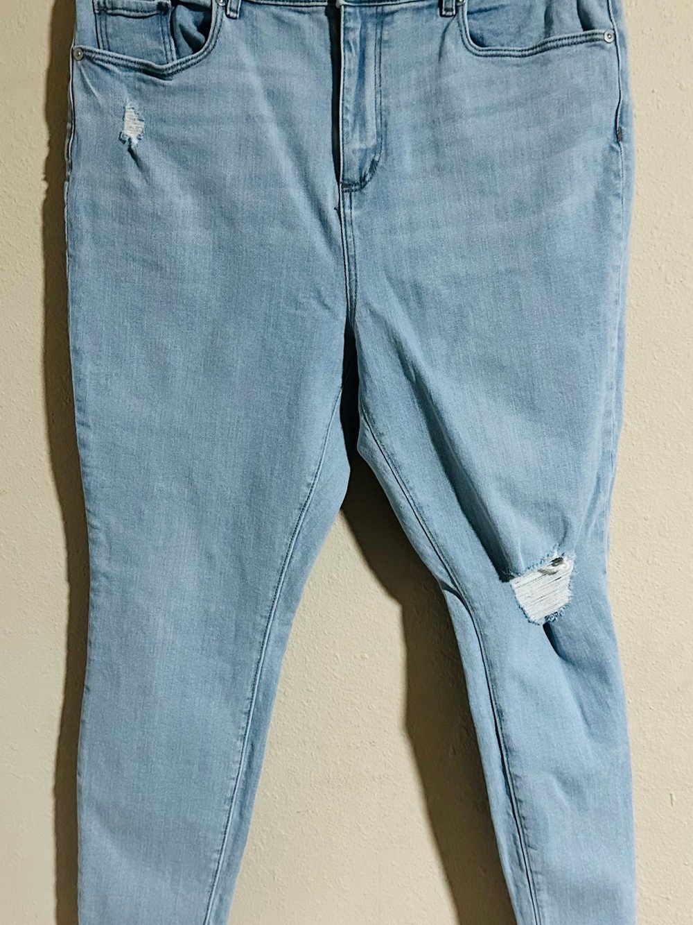 LOFT Outlet Petite High Rise Skinny Ankle Light Blue Distressed Skinny Jeans